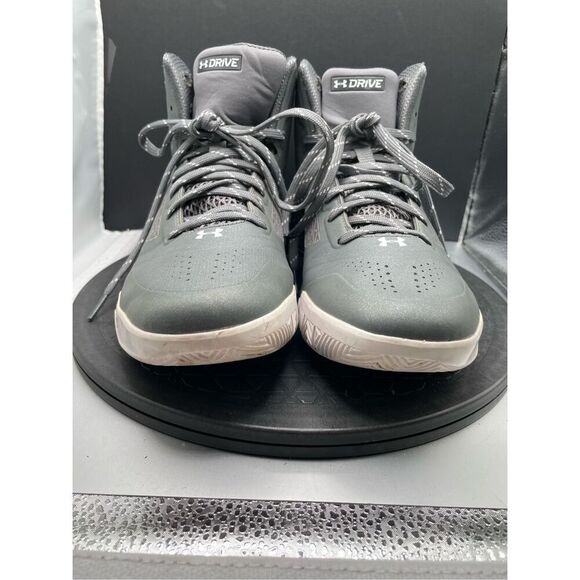 Under Armour Men's Clutchfit Drive 2 Basketball Shoe Size 8 Gray - Picture 3 of 8